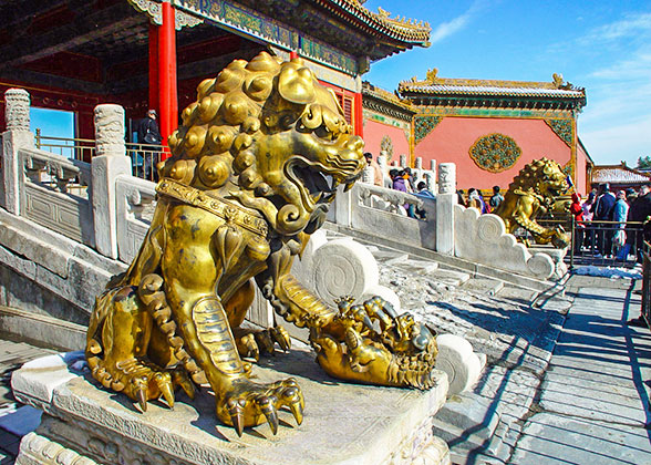 Lion Statues